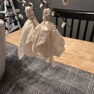 Hand Made Cream Silk Earrings